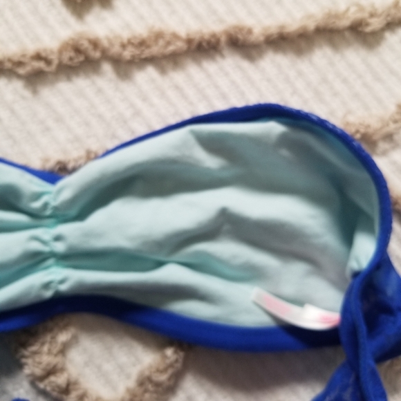 PINK VS Blue Lace Bandeau Large - Picture 5 of 8